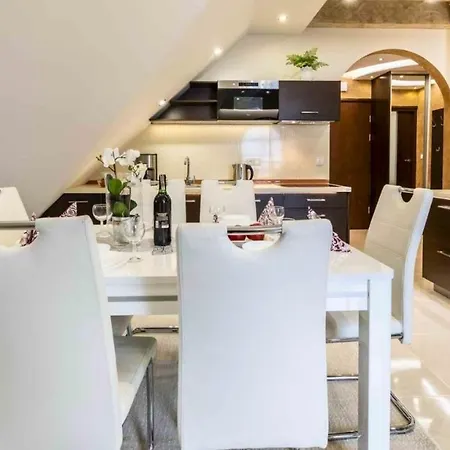 Apartment Apartament Monaco Vip *